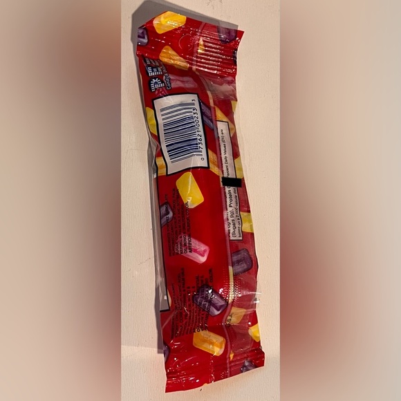 PEZ Snowman Candy Dispenser Christmas Strawberry and Orange Flavor Never Opened - Picture 4 of 4